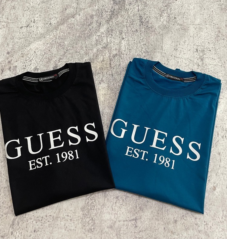 تی شرت یقه گرد نخی خنک مارک GUESS